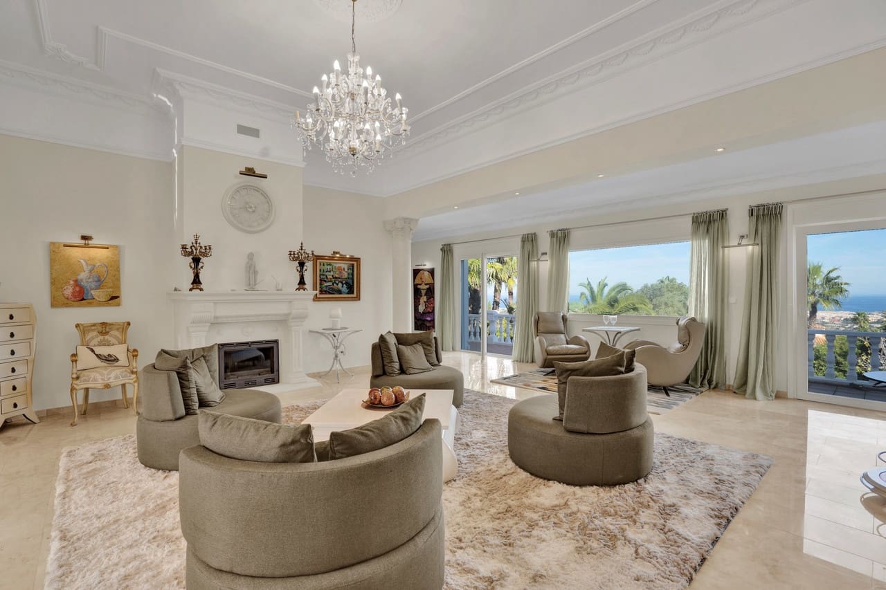 Chalet de 6 habitaciones en Dénia en venta con piscina - 1.290.000 € (Ref: 9426864)