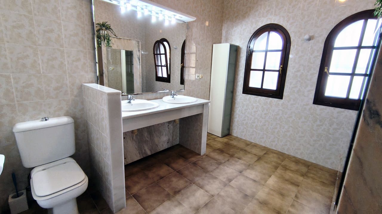 4 camera da letto Villa in vendita in La Sella con piscina - 750.000 € (Rif: 9439450)