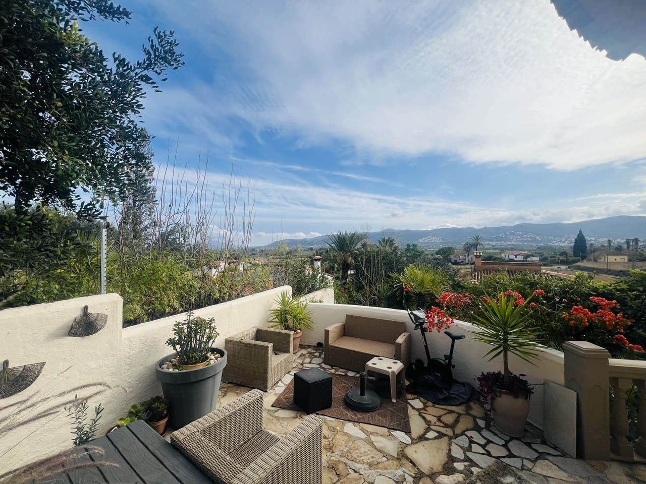 3 bedroom Villa for sale in Tormos with pool - € 385,000 (Ref: 9475517)