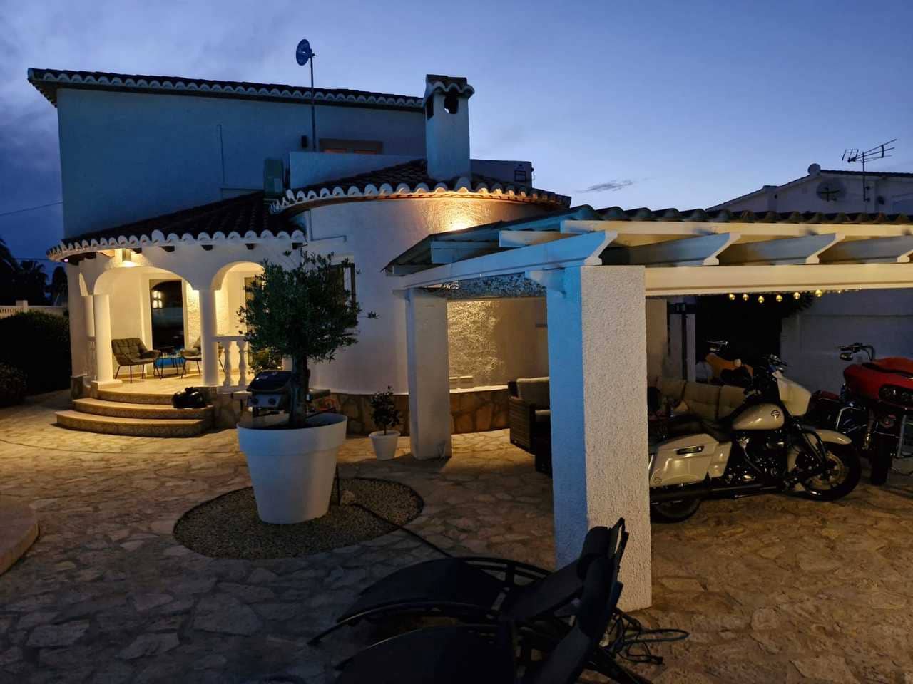 3 makuuhuone Huvila myytävänä paikassa Els Poblets mukana uima-altaan - 495 000 € (Ref: 9494265)