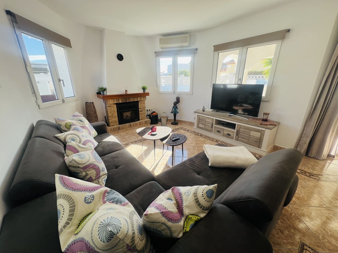 3 Zimmer Villa zu verkaufen in Els Poblets mit Pool - 495.000 € (Ref: 9494265)