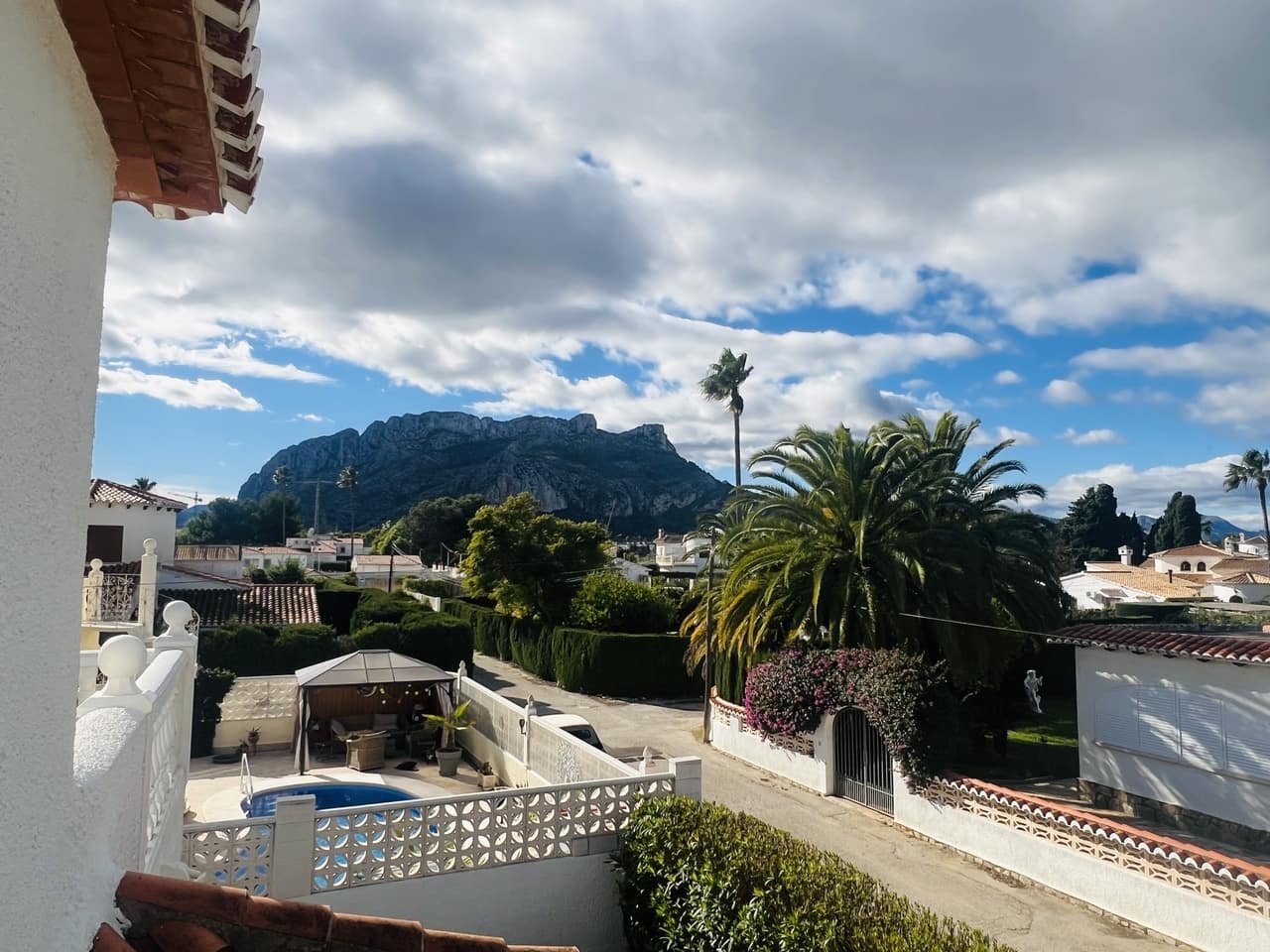 3 Zimmer Villa zu verkaufen in Els Poblets mit Pool - 495.000 € (Ref: 9494265)