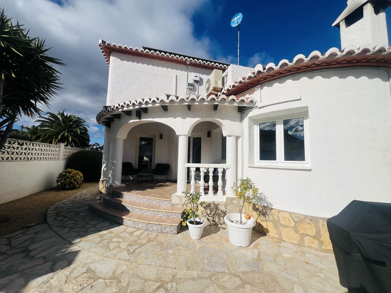 3 Zimmer Villa zu verkaufen in Els Poblets mit Pool - 495.000 € (Ref: 9494265)