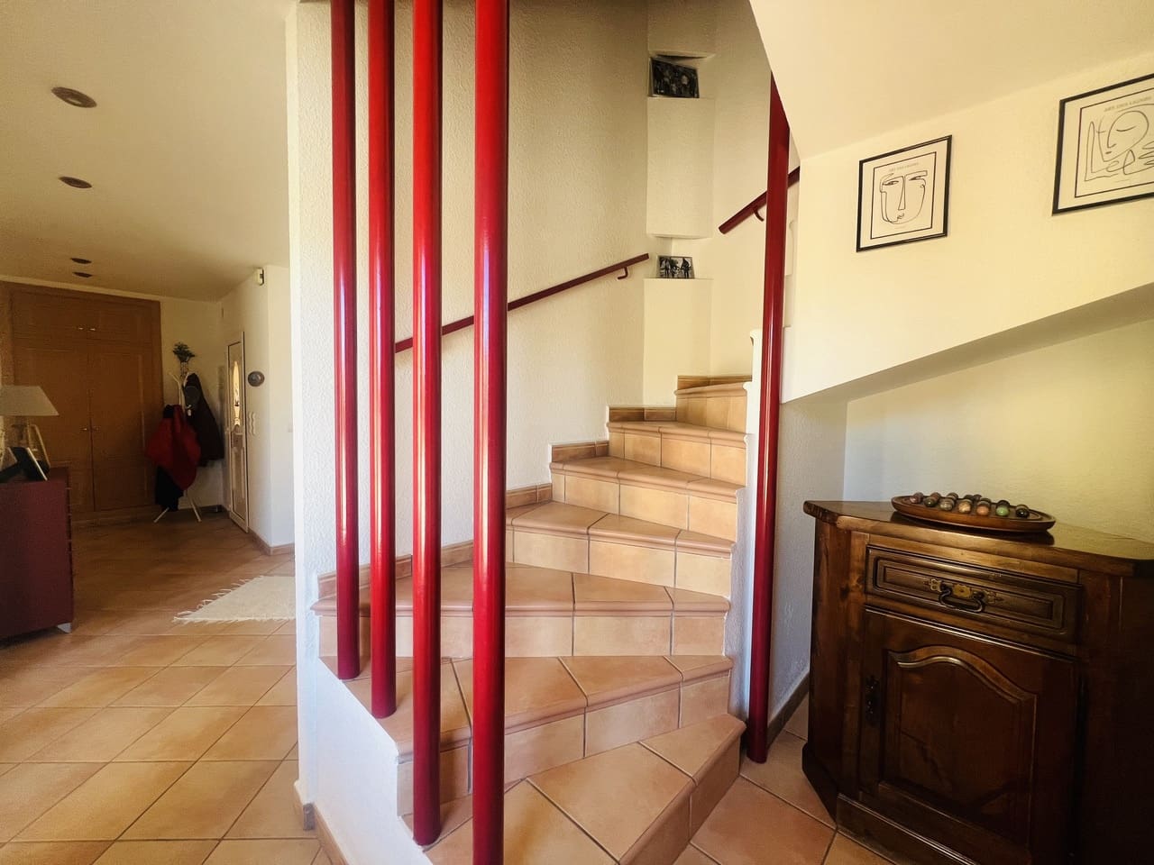 3 makuuhuone Huvila myytävänä paikassa Els Poblets mukana uima-altaan - 848 000 € (Ref: 9537190)