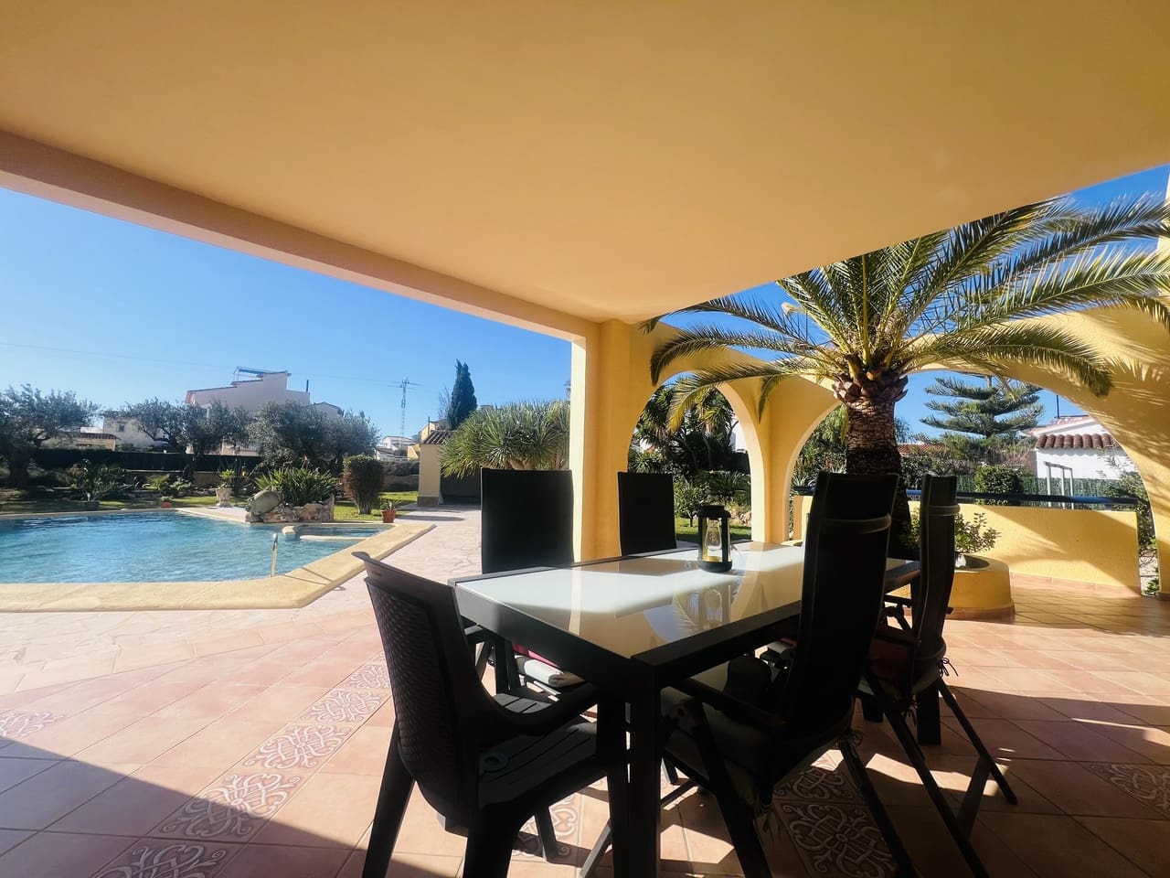 3 makuuhuone Huvila myytävänä paikassa Els Poblets mukana uima-altaan - 848 000 € (Ref: 9537190)