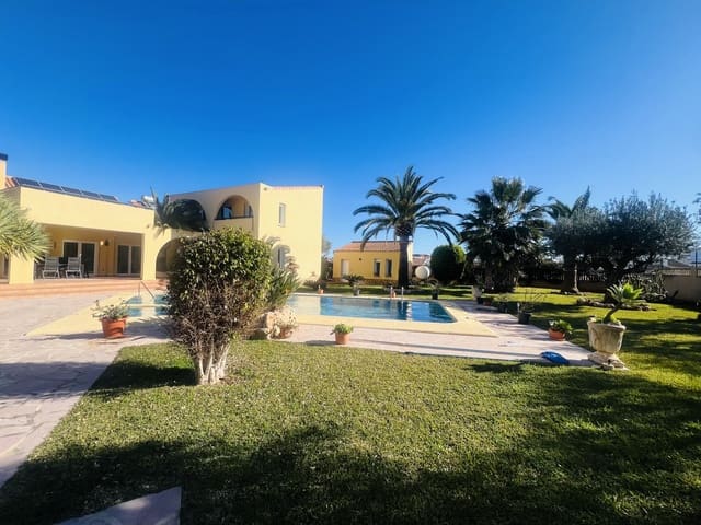 3 chambre Villa/Maison à vendre à Els Poblets avec piscine - 848 000 € (Ref: 9537190)