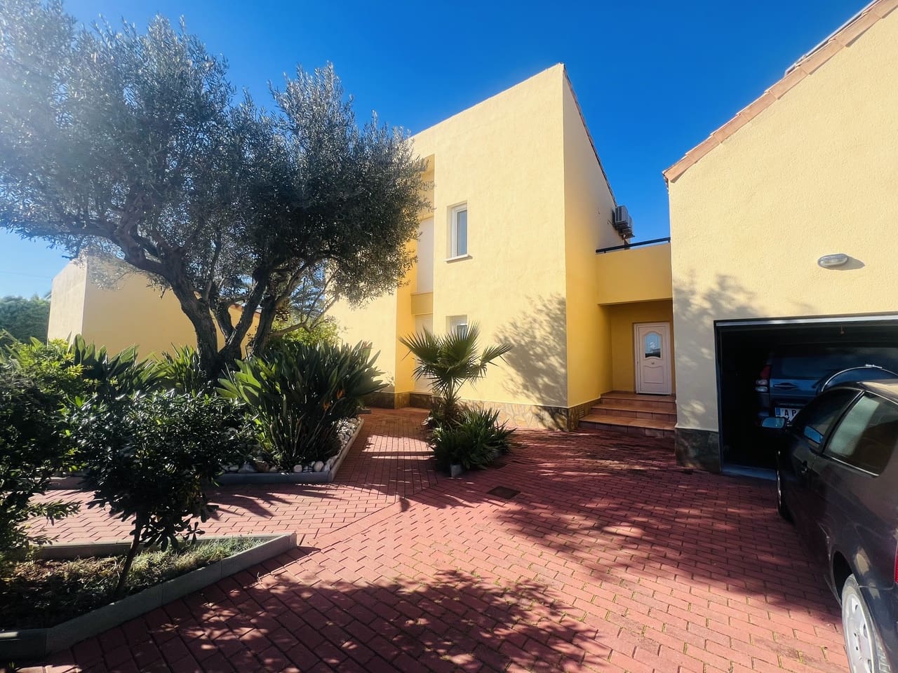 3 makuuhuone Huvila myytävänä paikassa Els Poblets mukana uima-altaan - 848 000 € (Ref: 9537190)