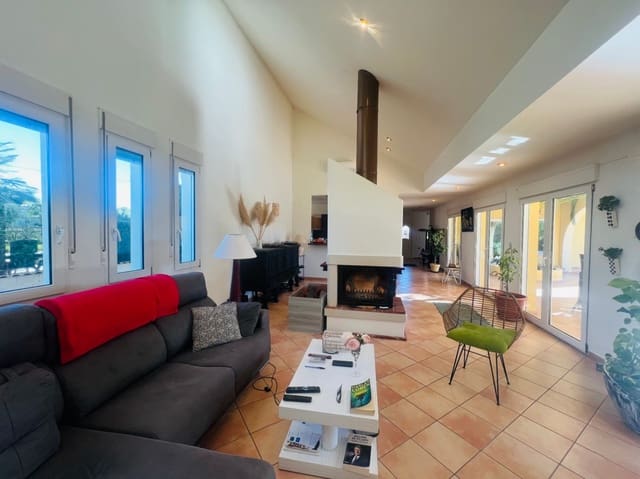 3 chambre Villa/Maison à vendre à Dénia avec piscine - 848 000 € (Ref: 9537190)