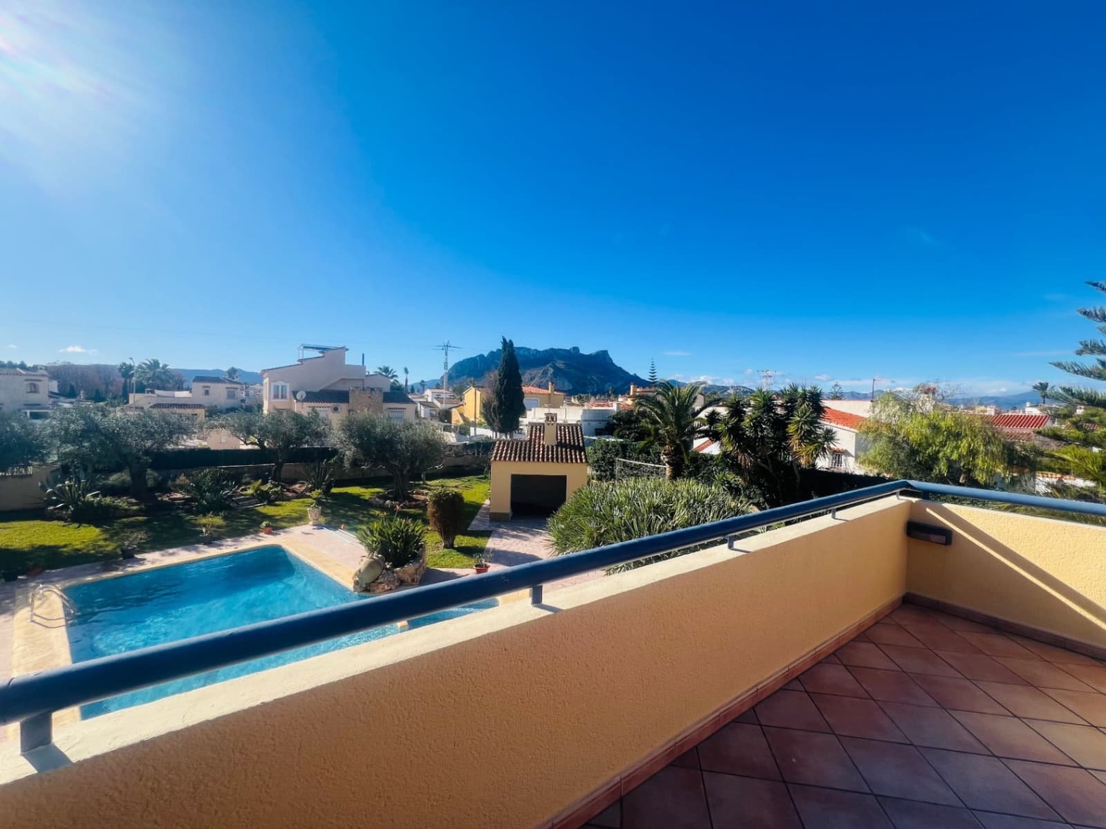 3 bedroom Villa for sale in Denia with pool - € 848,000 (Ref: 9537190)