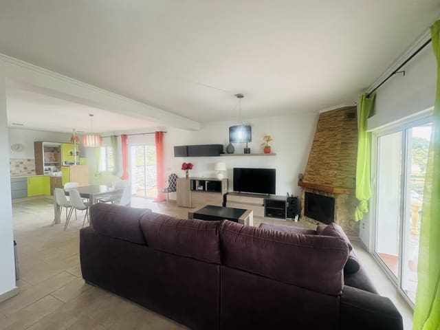 3 sypialnia Willa na sprzedaż w La Sella z basenem - 475 000 € (Ref: 9568010)