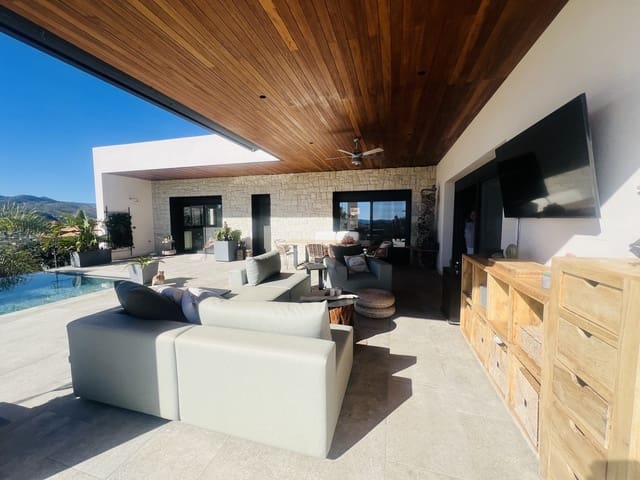 3 sovrum Villa till salu i La Sella med pool - 1 195 000 € (Ref: 9610801)