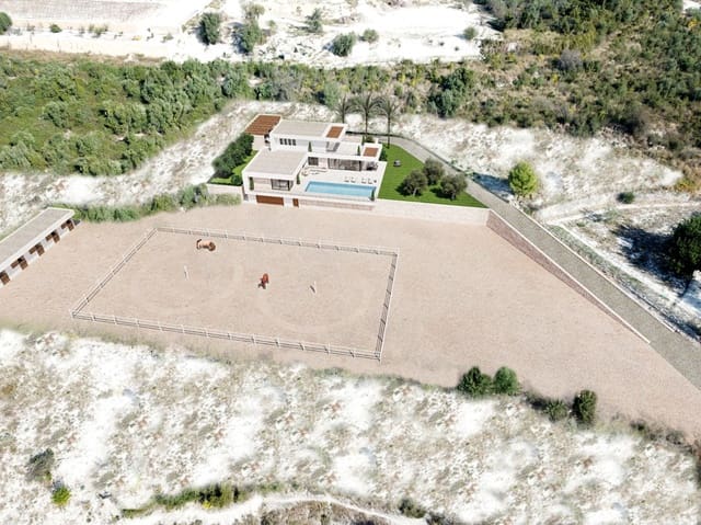 4 soveværelse Villa til salg i Beniarbeig med swimmingpool - € 1.822.000 (Ref: 9618424)