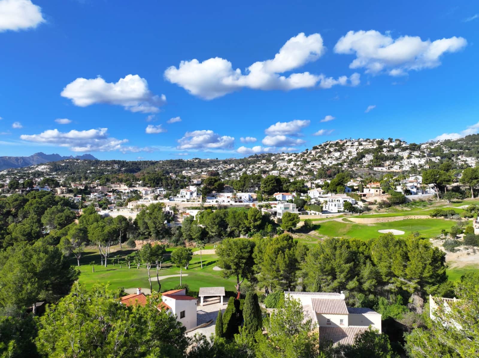 4 bedroom Villa for sale in Benissa with pool - € 1,670,000 (Ref: 9618430)