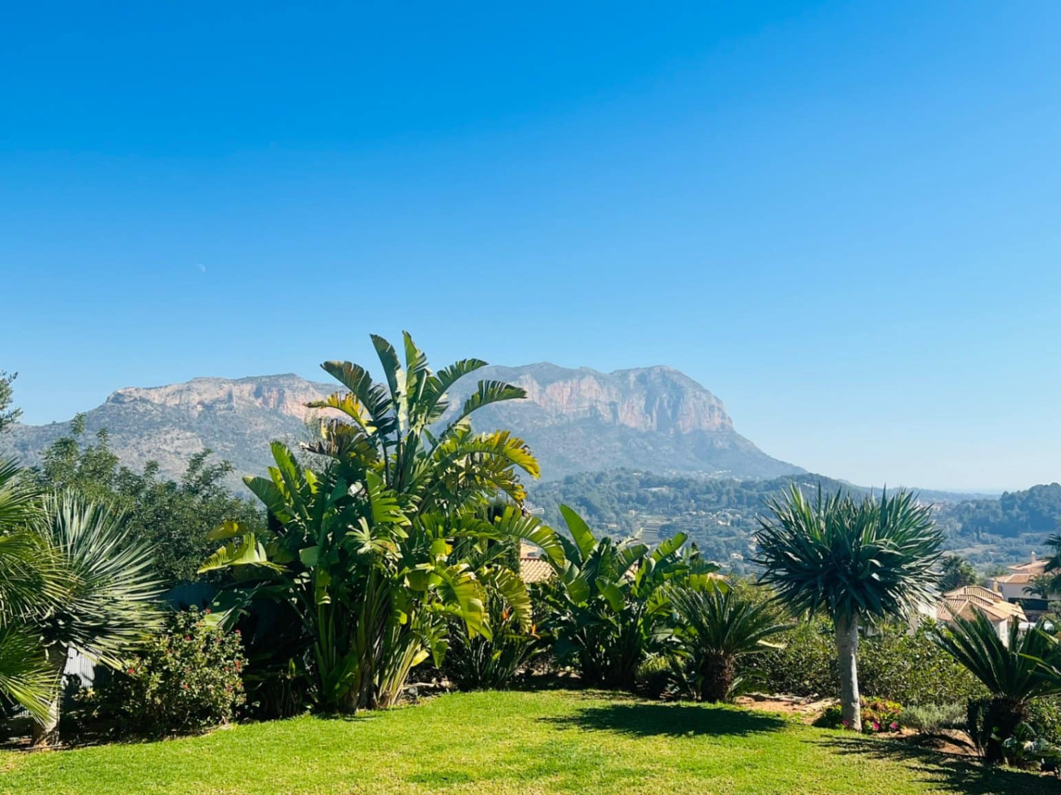 3 Zimmer Villa zu verkaufen in La Sella mit Pool - 1.195.000 € (Ref: 9640580)