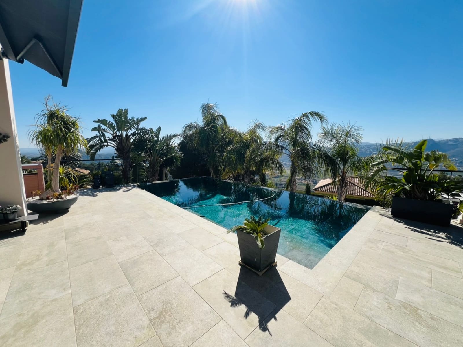 3 Zimmer Villa zu verkaufen in La Sella mit Pool - 1.195.000 € (Ref: 9640580)