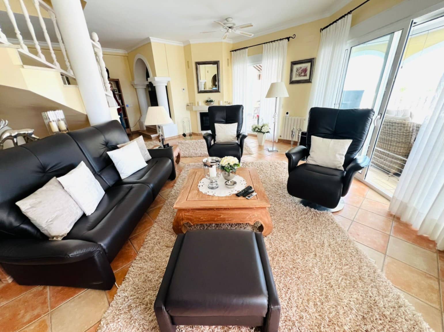 4 makuuhuone Huvila myytävänä paikassa La Sella mukana uima-altaan - 895 000 € (Ref: 9687624)