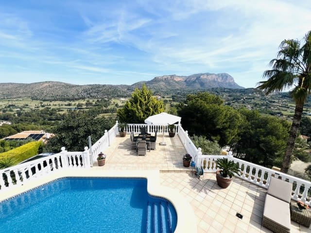 4 makuuhuone Huvila myytävänä paikassa La Sella mukana uima-altaan - 895 000 € (Ref: 9687624)