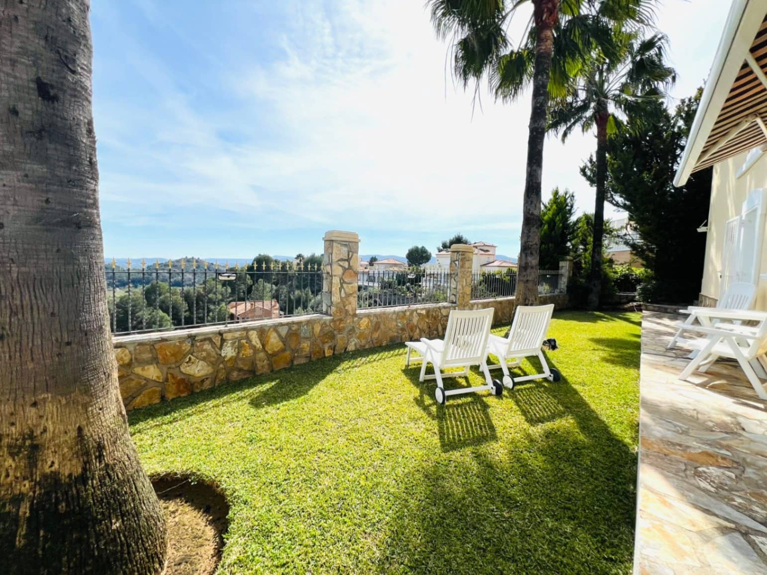 4 makuuhuone Huvila myytävänä paikassa La Sella mukana uima-altaan - 895 000 € (Ref: 9687624)