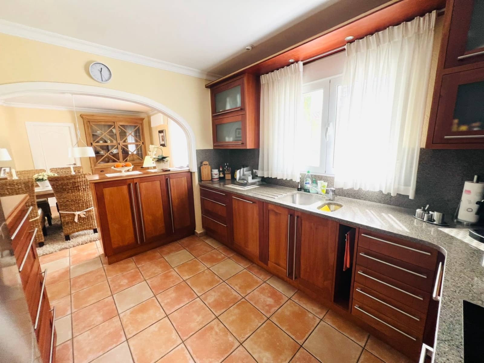 4 makuuhuone Huvila myytävänä paikassa La Sella mukana uima-altaan - 895 000 € (Ref: 9687624)