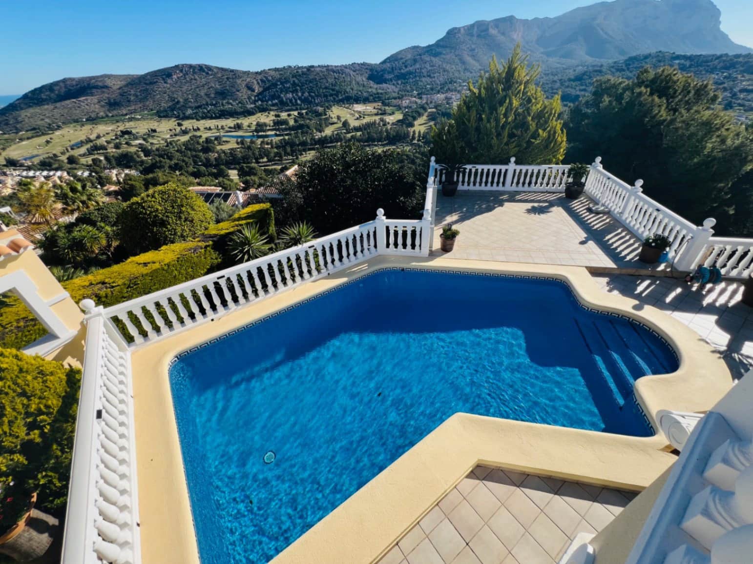 4 bedroom Villa for sale in La Sella with pool garage - € 895,000 (Ref: 9687624)