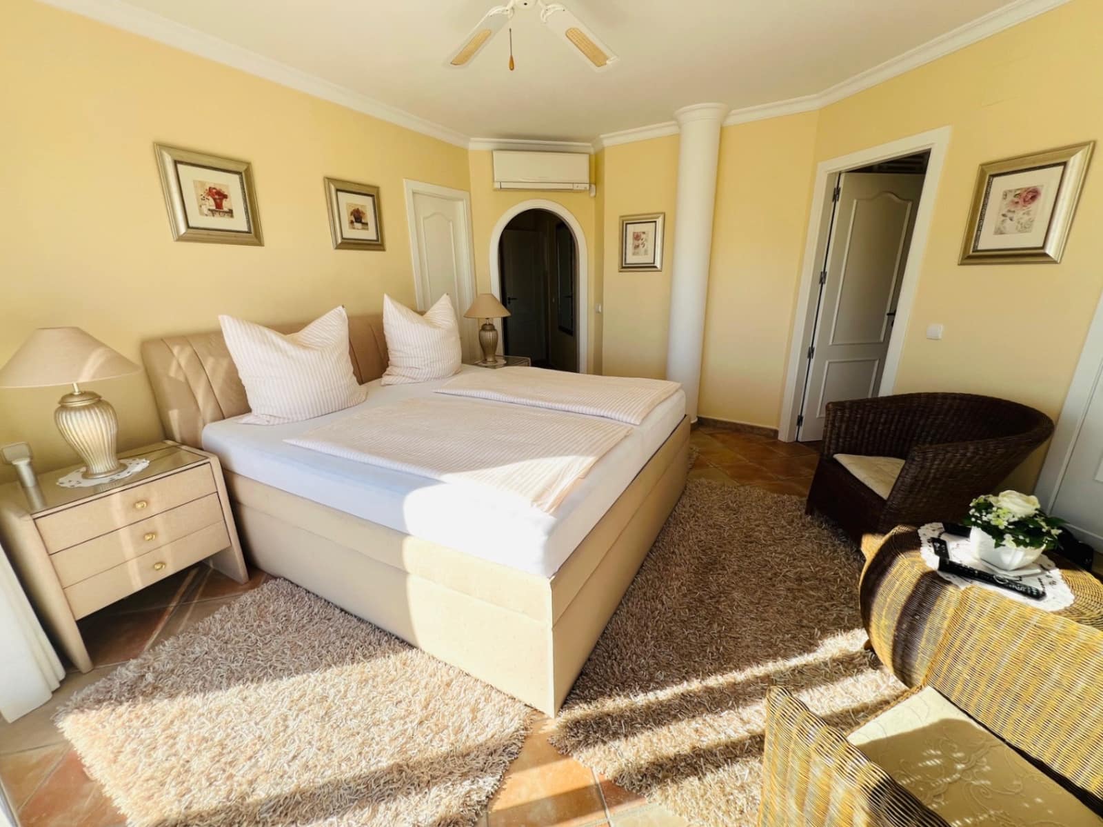 4 bedroom Villa for sale in La Sella with pool garage - € 895,000 (Ref: 9687624)