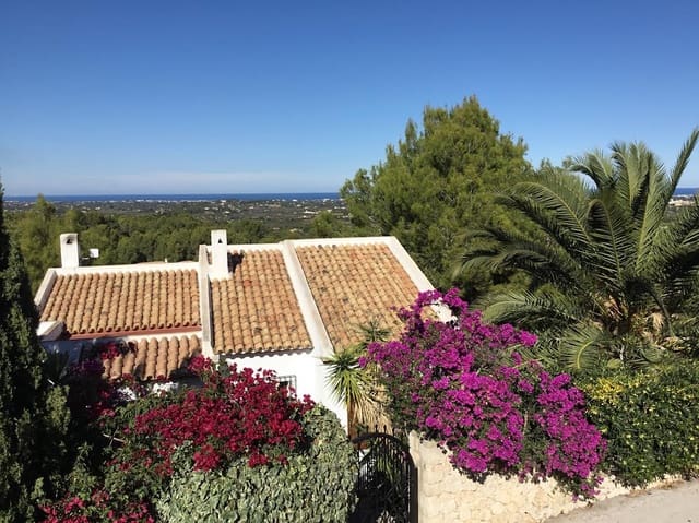 4 quarto Moradia para venda em La Sella - 550 000 € (Ref: 9730632)