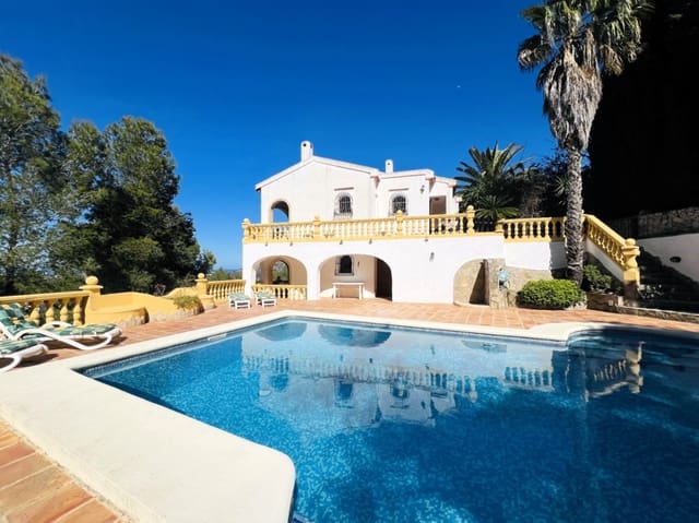 4 quarto Moradia para venda em La Sella - 550 000 € (Ref: 9730632)