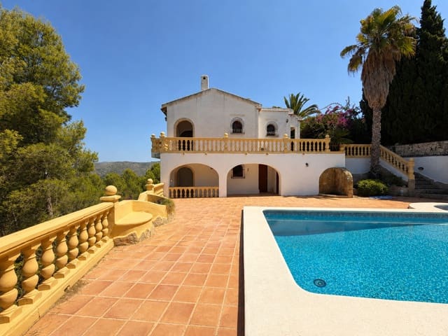3 bedroom Villa for sale in La Sella with pool - € 550,000 (Ref: 9730632)