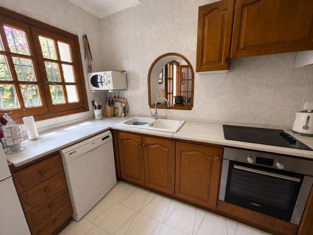 3 bedroom Villa for sale in La Sella with pool - € 550,000 (Ref: 9730632)