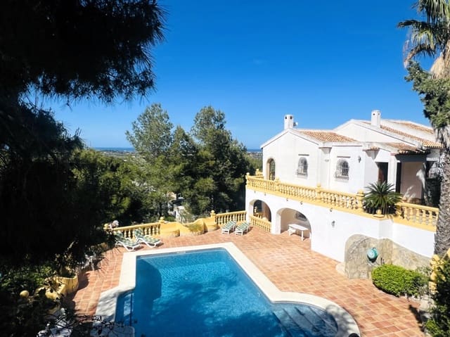 3 quarto Moradia para venda em La Sella com piscina - 550 000 € (Ref: 9730632)