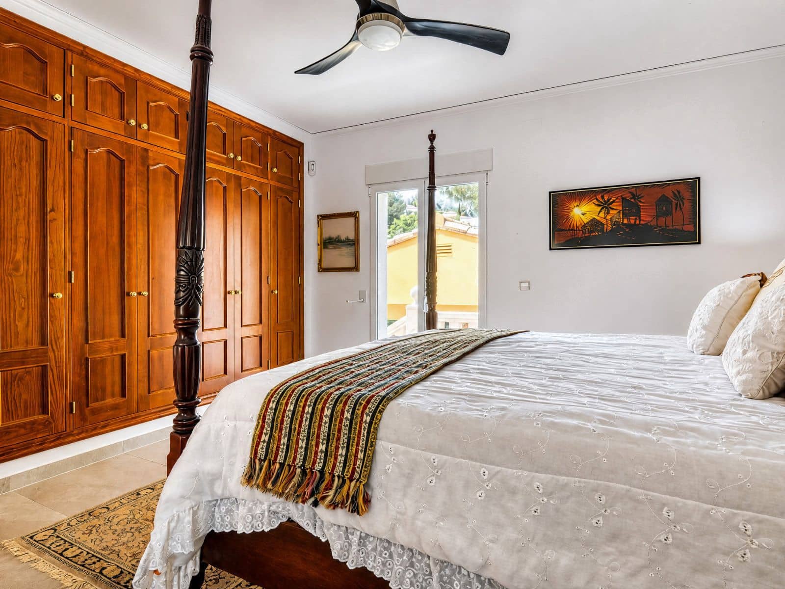 Chalet de 3 habitaciones en La Sella en venta con piscina garaje - 660.000 € (Ref: 9834241)
