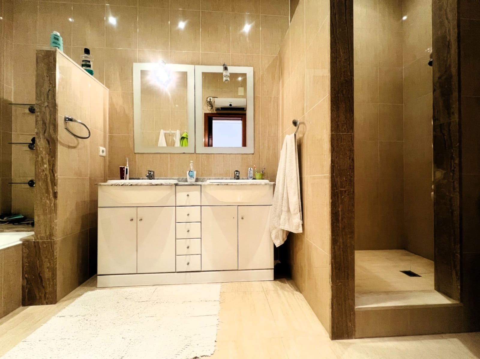 4 bedroom Villa for sale in Denia with pool garage - € 850,000 (Ref: 9841151)