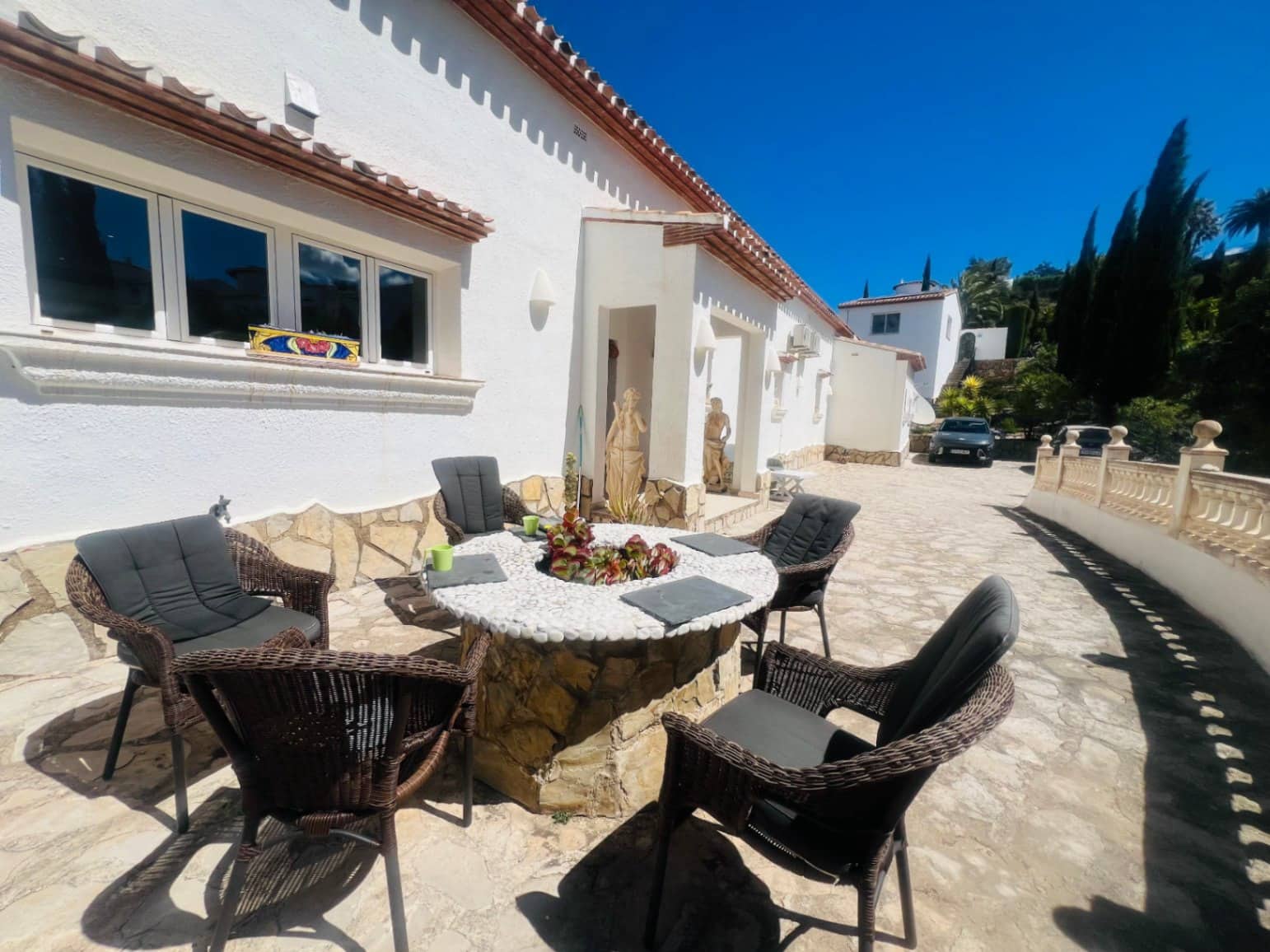 4 bedroom Villa for sale in Denia with pool garage - € 850,000 (Ref: 9841151)