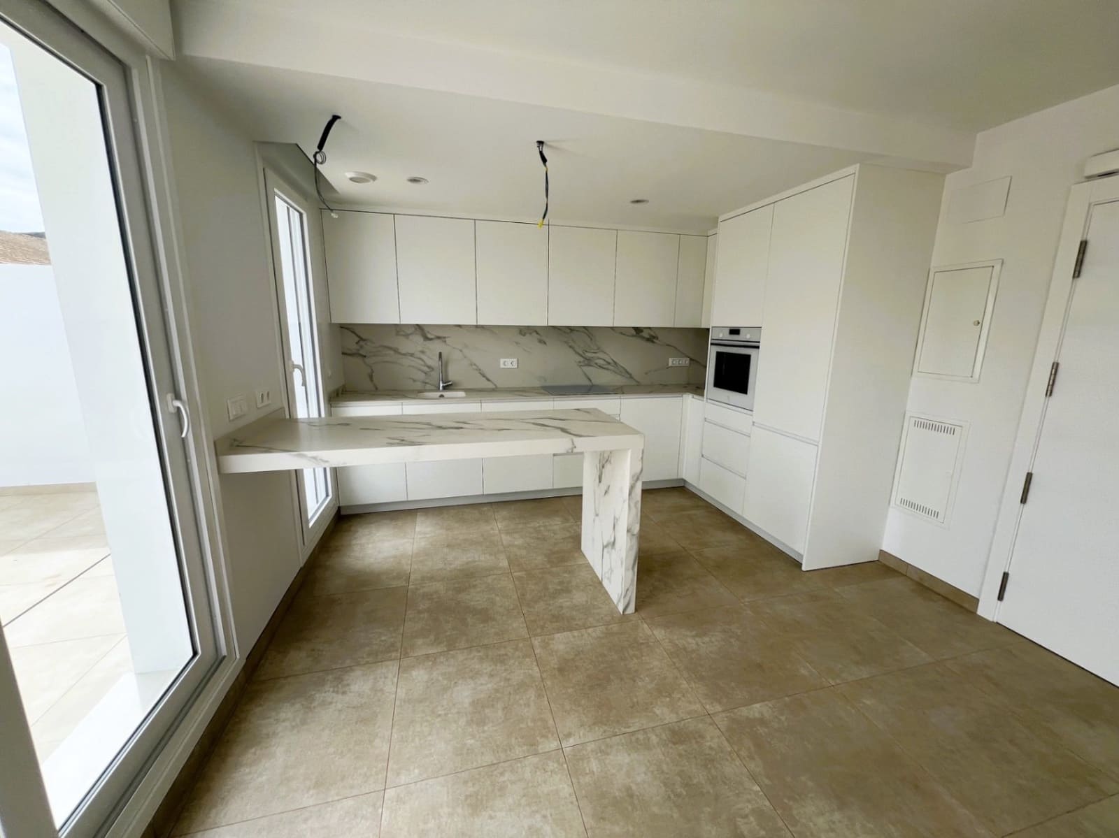 2 bedroom Penthouse for rent in La Xara with pool garage - € 1,450 (Ref: 9841415)
