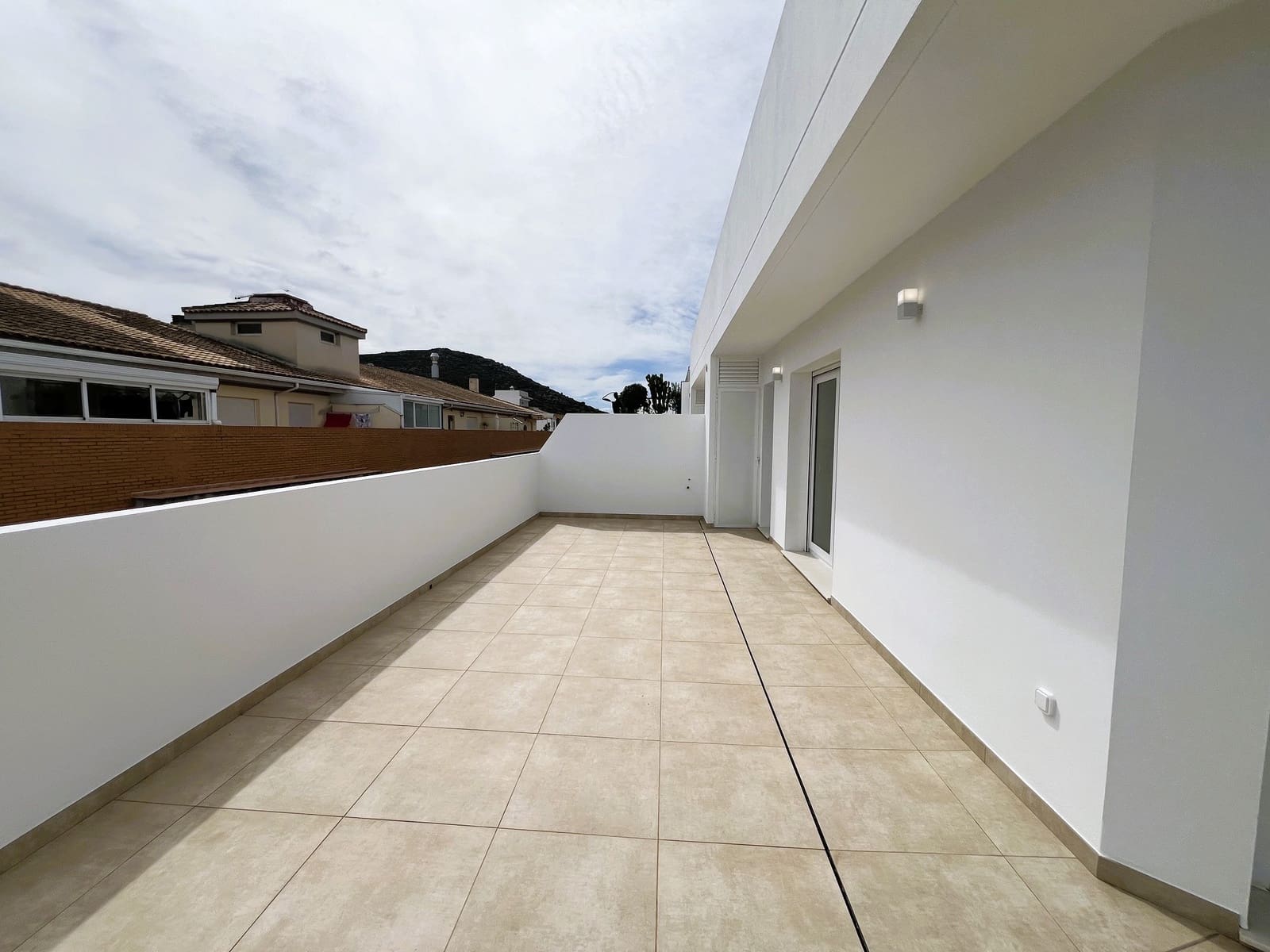 2 bedroom Penthouse for rent in La Xara with pool garage - € 1,450 (Ref: 9841415)