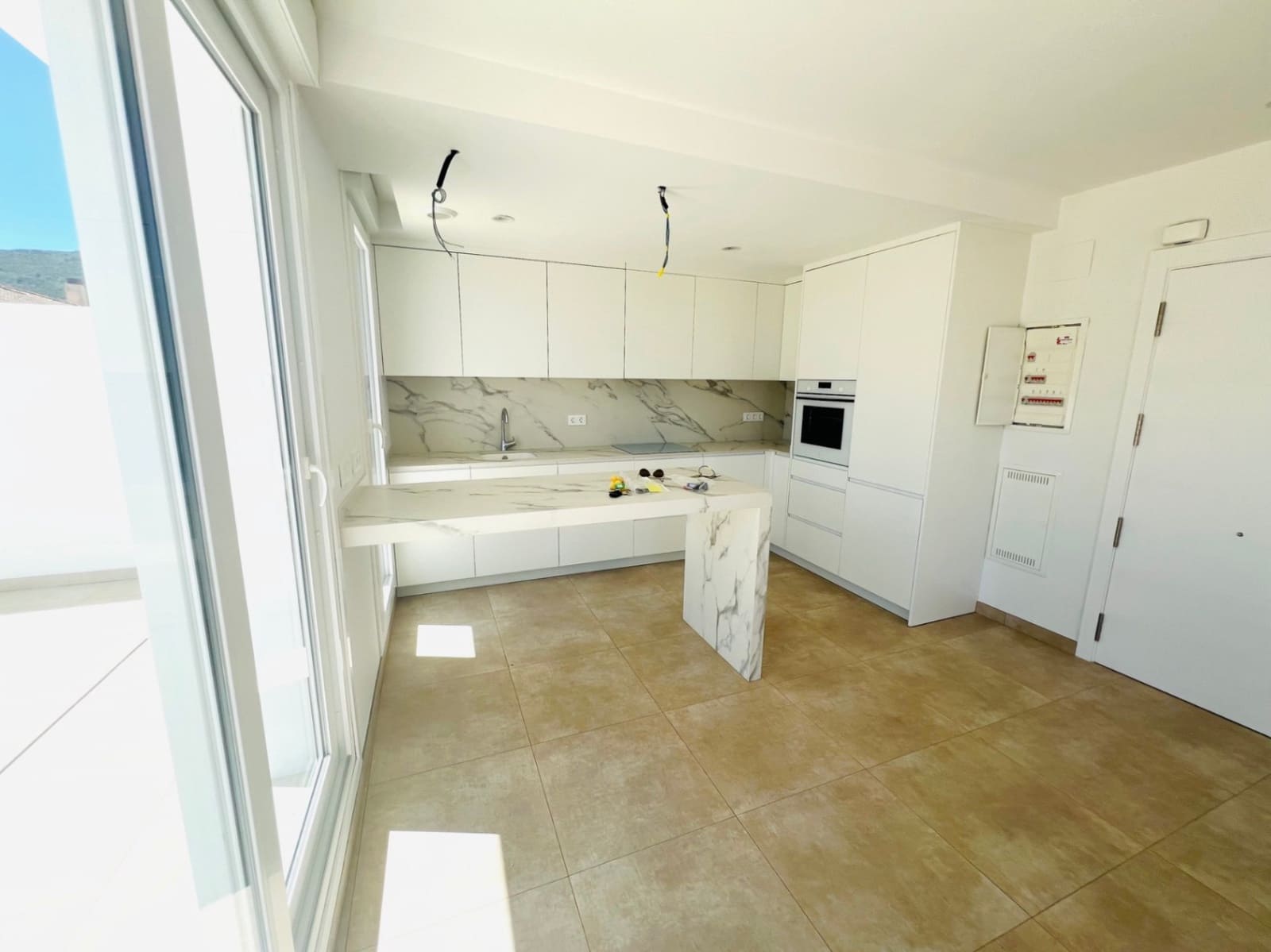 2 soveværelse Penthouse til salg i La Xara med swimmingpool garage - € 380.000 (Ref: 9841415)