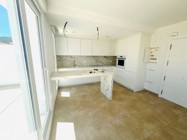 2 makuuhuone Kattohuoneisto vuokrattavana paikassa La Xara, Dénia mukana uima-altaan 
autotalli - 1 450 € (Ref: 9841415)