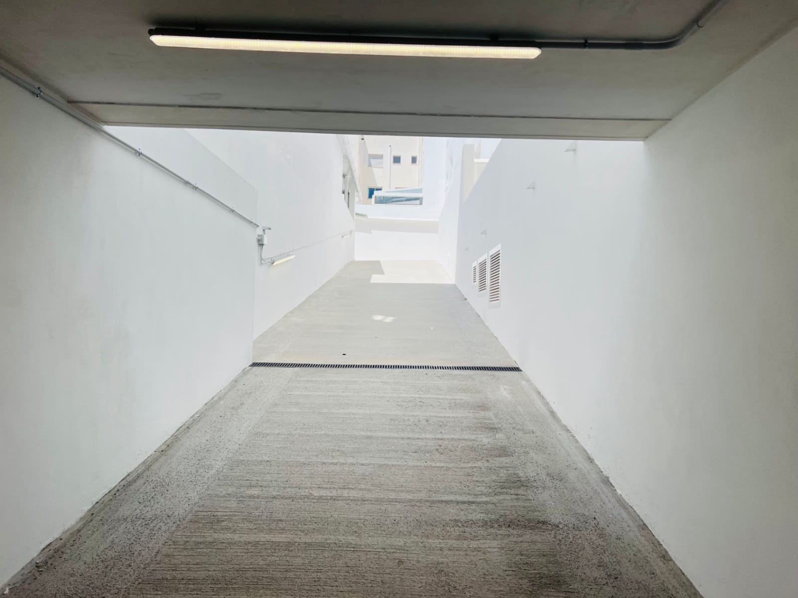 2 soveværelse Penthouse til salg i La Xara med swimmingpool garage - € 380.000 (Ref: 9841415)
