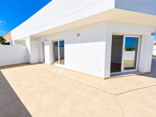 2 quarto Penthouse para venda em La Xara, Dénia com piscina garagem - 380 000 € (Ref: 9841415)