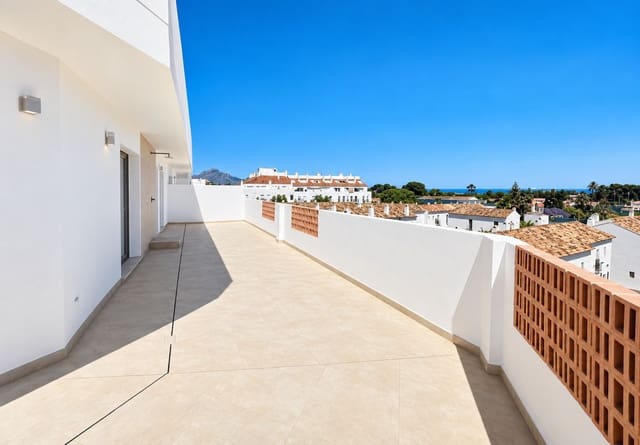 2 quarto Penthouse para venda em La Xara, Dénia com piscina garagem - 380 000 € (Ref: 9841415)