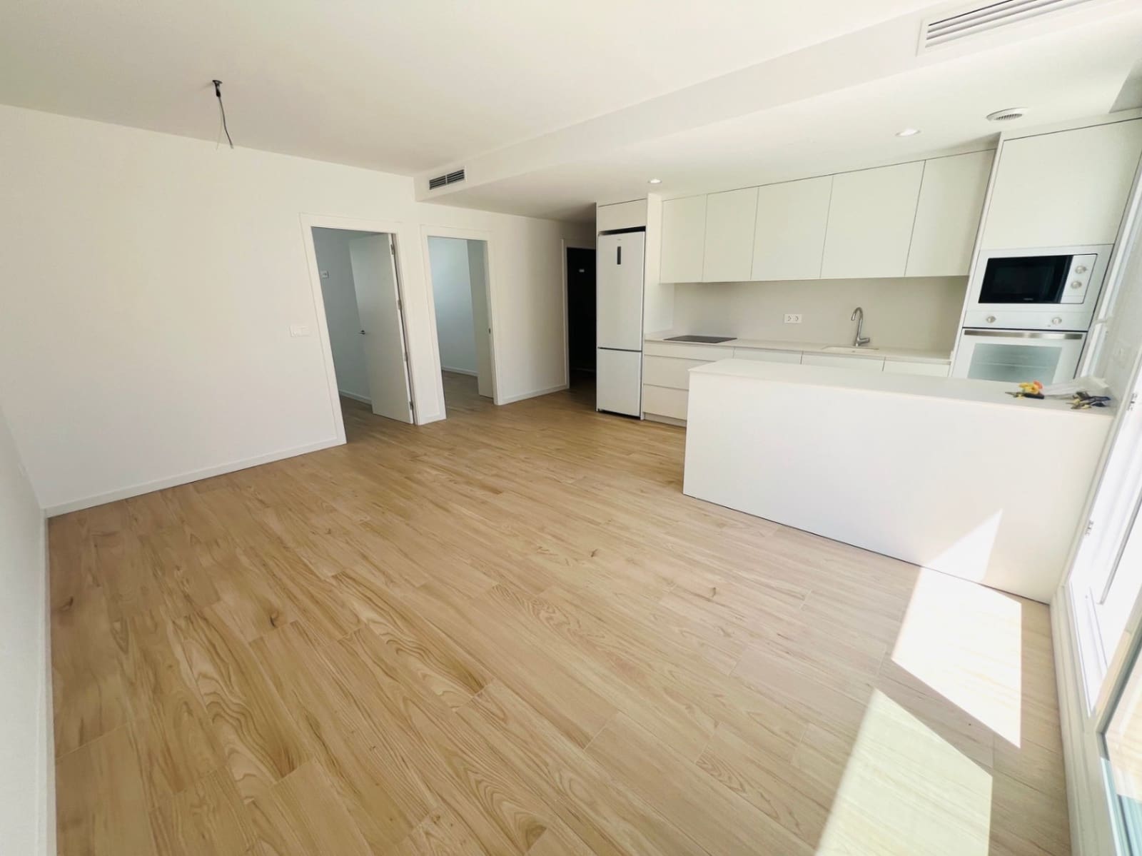 2 bedroom Penthouse for rent in La Xara with garage - € 1,300 (Ref: 9860820)