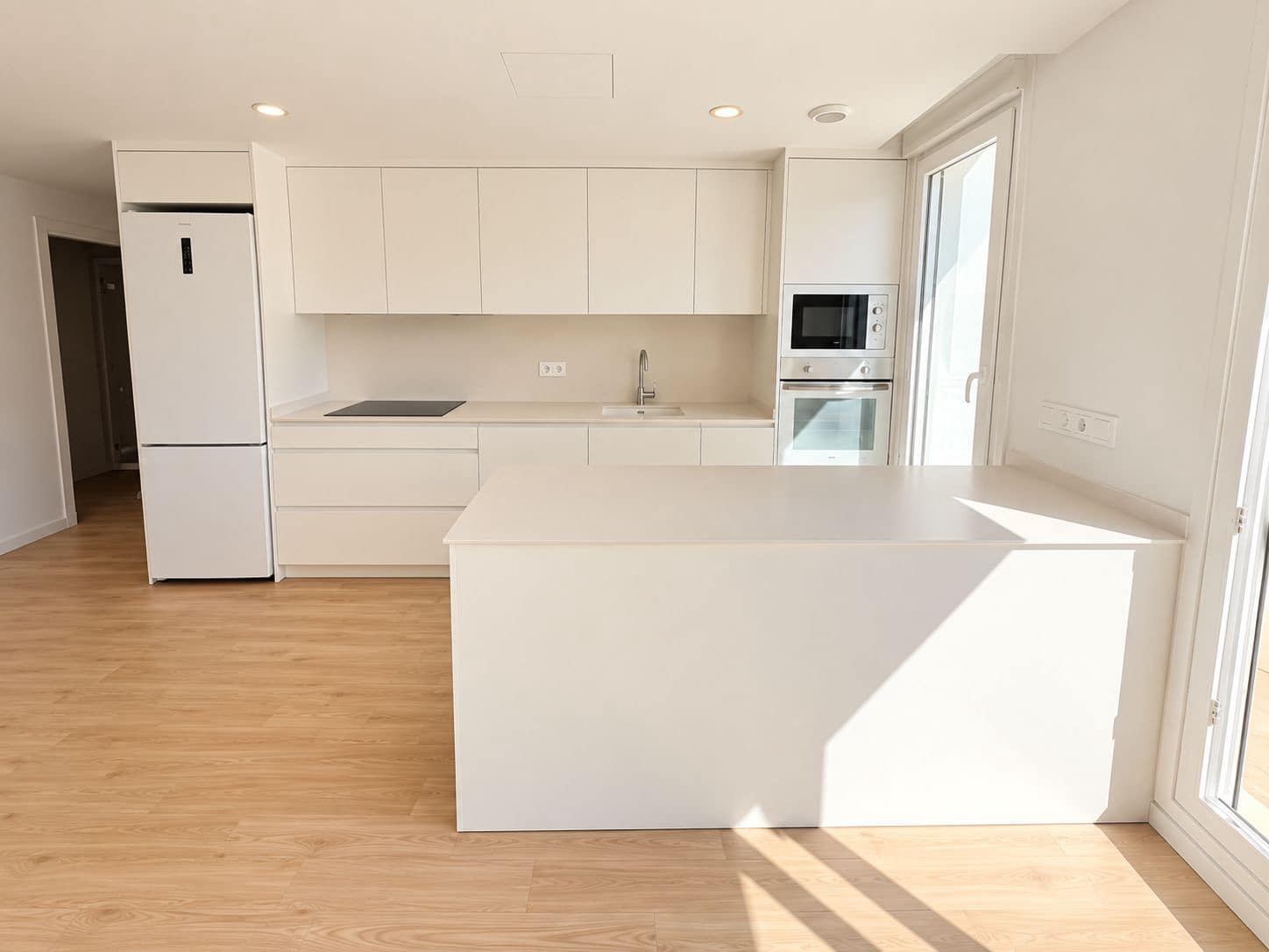 2 bedroom Penthouse for sale in La Xara with pool garage - € 295,000 (Ref: 9860820)