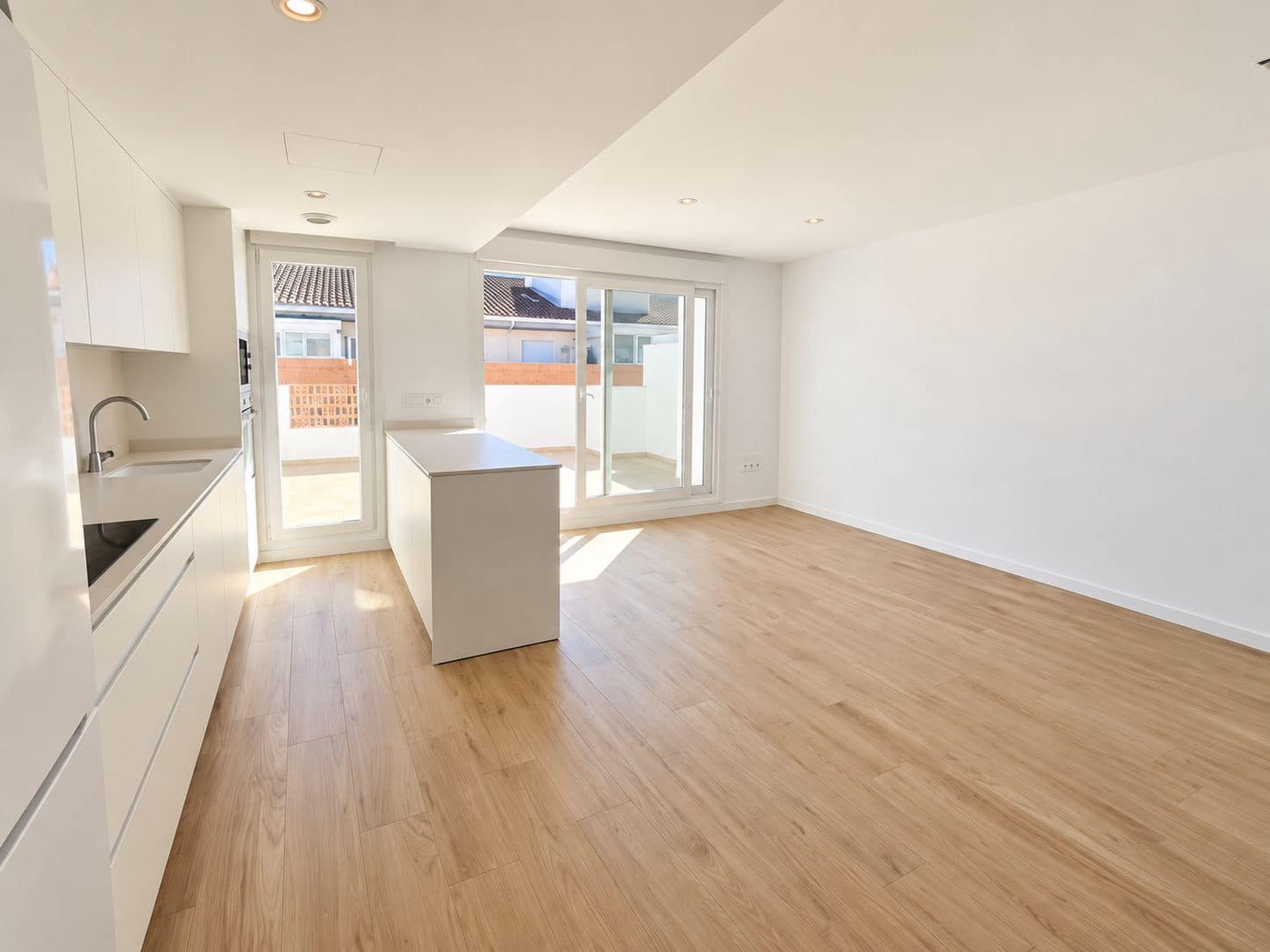 2 bedroom Penthouse for sale in La Xara with pool garage - € 295,000 (Ref: 9860820)