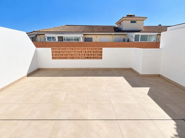 2 quarto Penthouse para venda em La Xara, Dénia com piscina garagem - 295 000 € (Ref: 9860820)