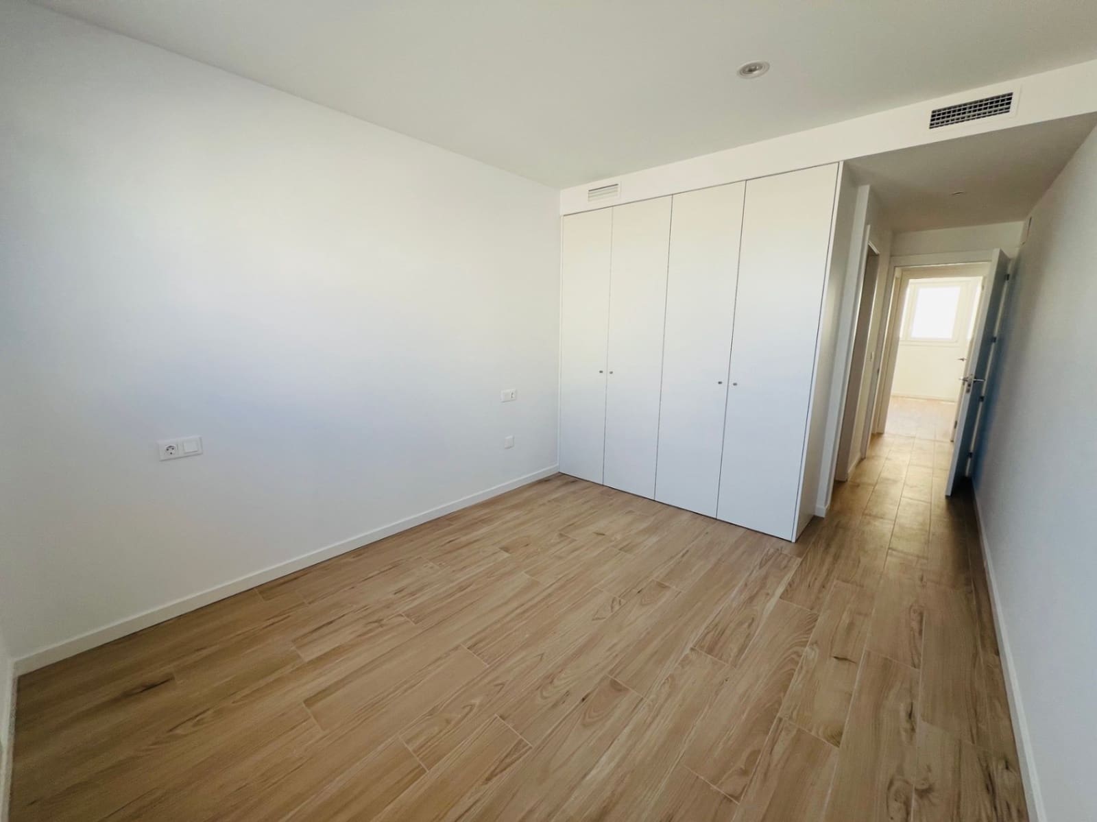 Appartement de 2 chambres à louer à La Xara avec piscine garage - 1 200 € (Ref: 9862459)