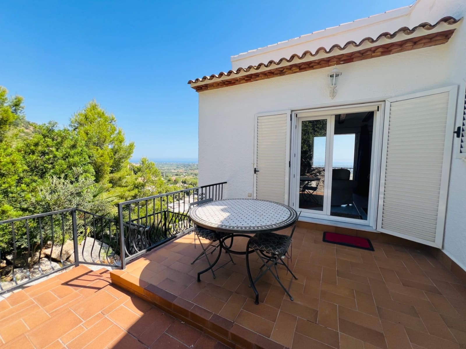 4 soveværelse Villa til salg i La Sella med swimmingpool garage - € 395.000 (Ref: 9946021)