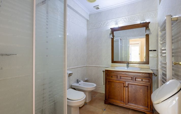 5 bedroom Finca/Country House for rent in Pedreguer with pool garage - € 3,500 (Ref: 9973812)