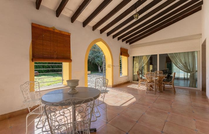 5 bedroom Finca/Country House for rent in Pedreguer with pool garage - € 3,500 (Ref: 9973812)