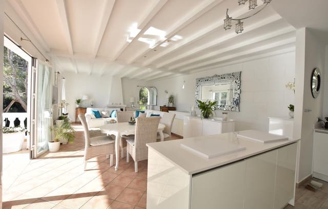 4 soveværelse Villa til salg i Costa d'en Blanes, Calvià med swimmingpool garage - € 1.895.000 (Ref: 9740065)