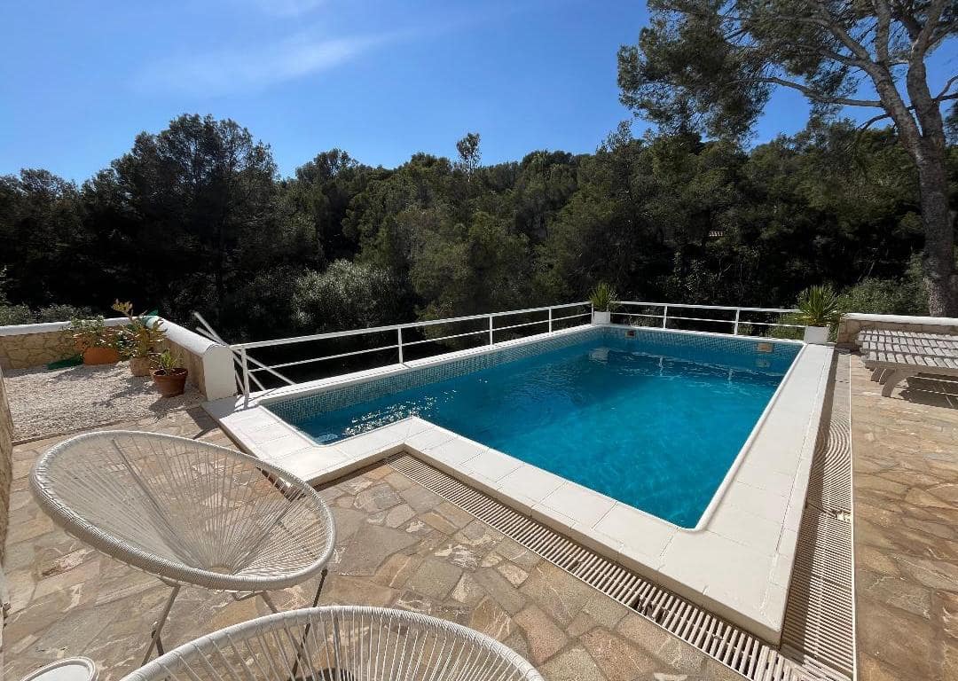 4 bedroom Villa for sale in Costa d'en Blanes with pool garage - € 1,895,000 (Ref: 9740065)